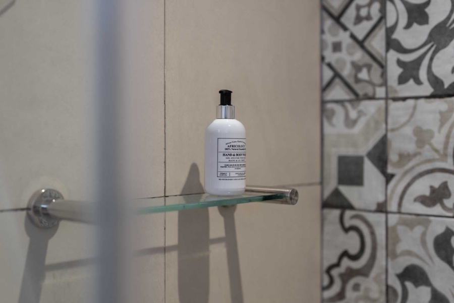 2 Bedroom Property for Sale in Green Point Western Cape